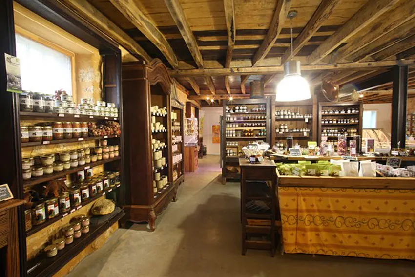 Ferme de Vialard Chambres d'hôtes et Auberges d'hôtes en Périgord